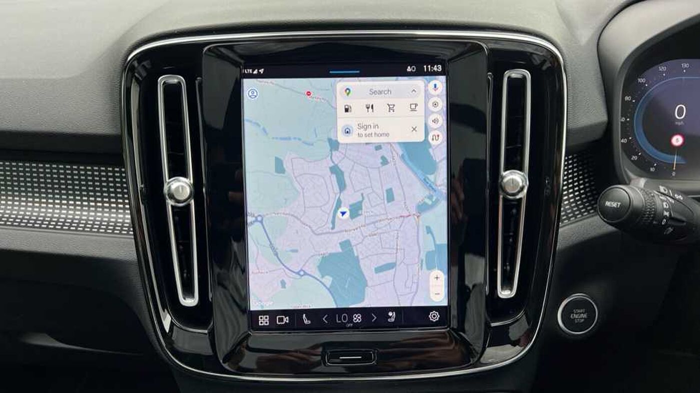 Used Volvo XC40 2023 for sale - 76154364: Photo 23