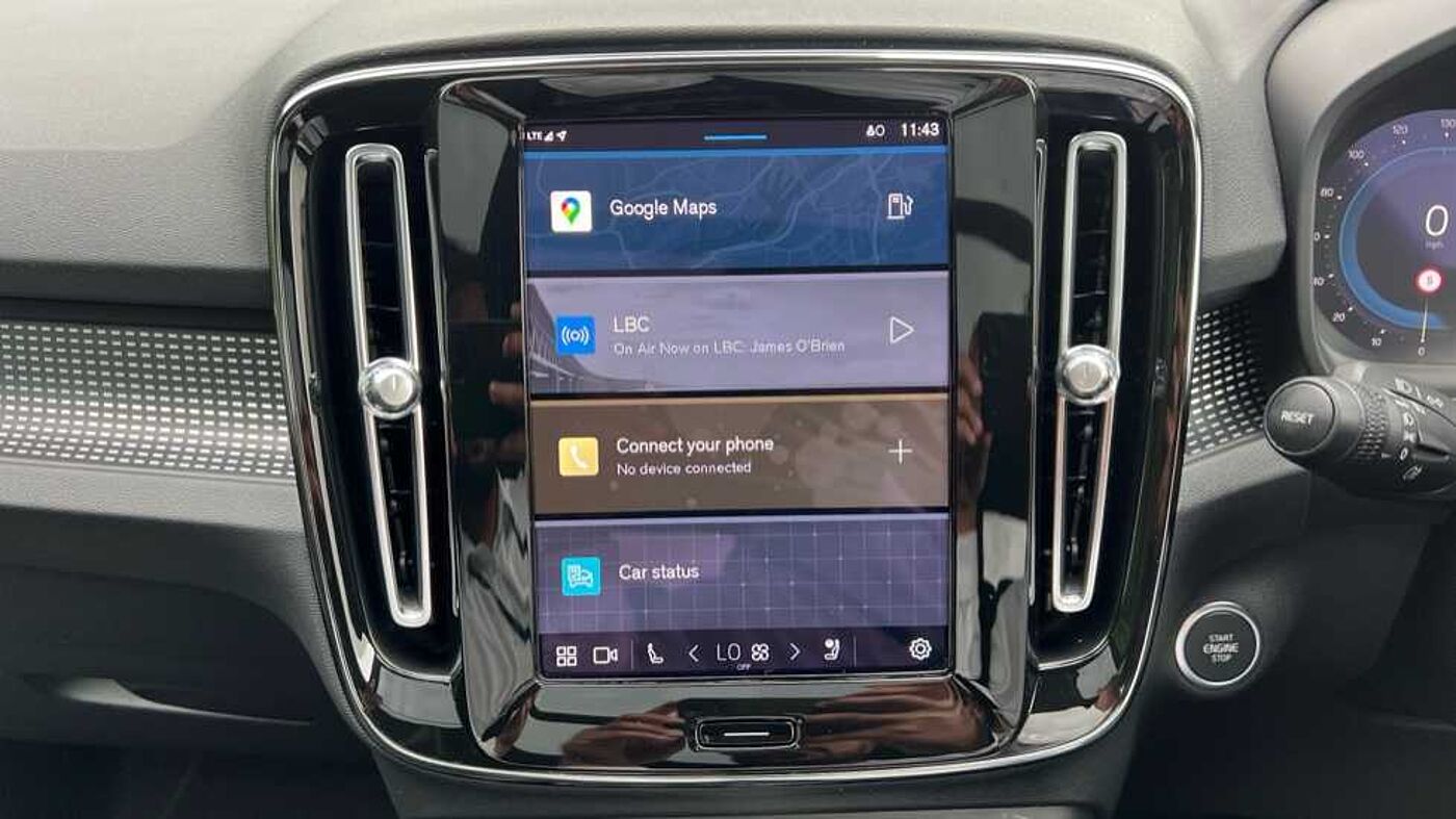 Used Volvo XC40 2023 for sale - 76154364: Photo 26