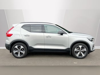 Used Volvo XC40 2023 for sale - 76154364: Photo