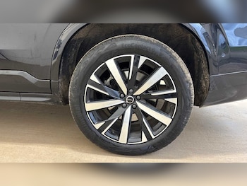 Used Volvo XC90 2025 for sale - 78262953: Photo