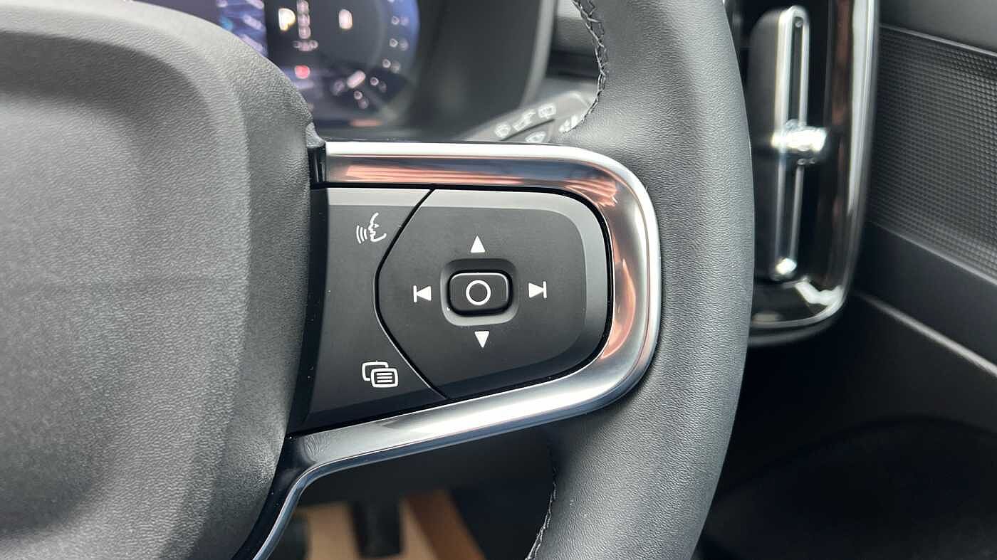 Used Volvo XC40 2025 for sale - 76888312: Photo 19