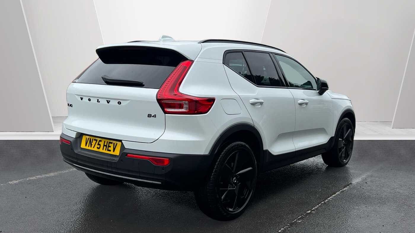 Used Volvo XC40 2025 for sale - 76888312: Photo 2