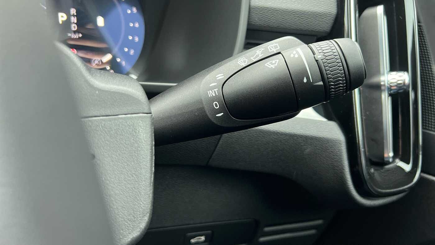 Used Volvo XC40 2025 for sale - 76888312: Photo 20