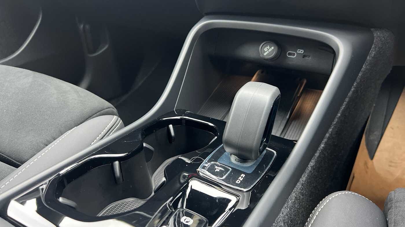 Used Volvo XC40 2025 for sale - 76888312: Photo 22