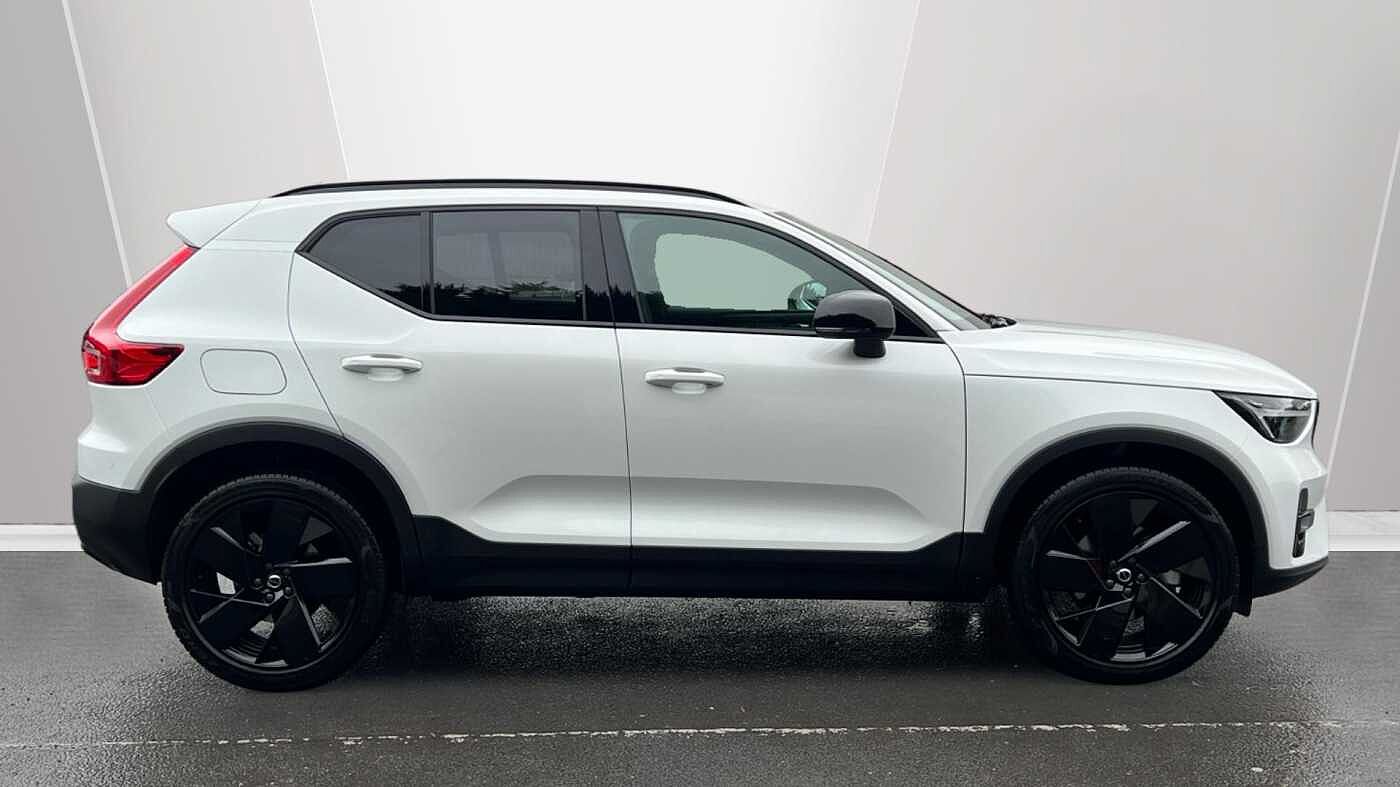 Used Volvo XC40 2025 for sale - 76888312: Photo 3