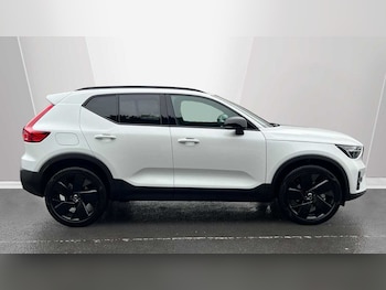 Used Volvo XC40 2025 for sale - 76888312: Photo