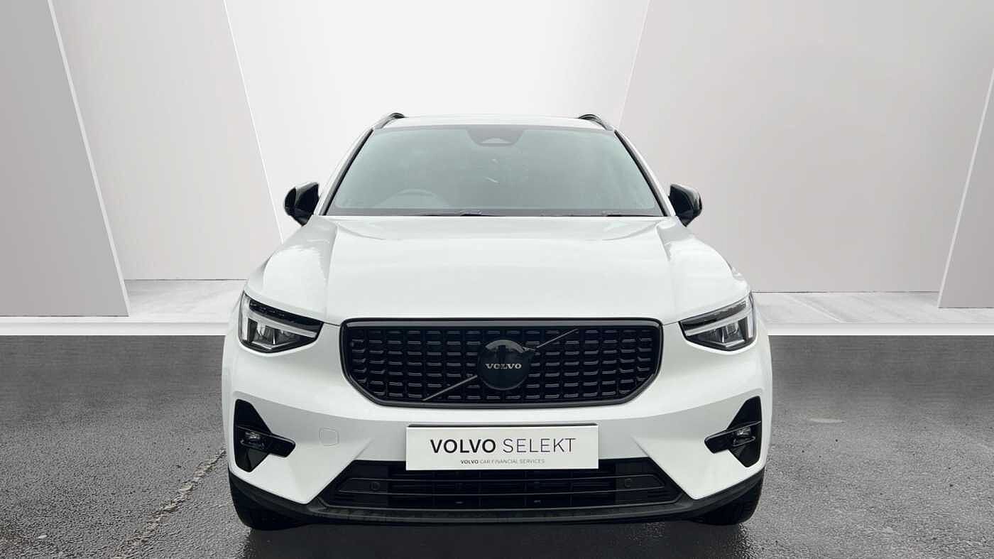 Used Volvo XC40 2025 for sale - 76888312: Photo 8