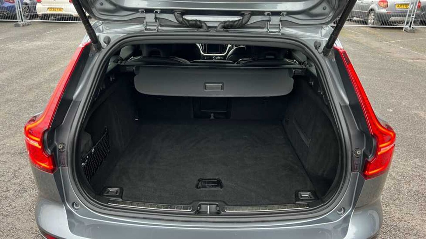 Used Volvo V60 2020 for sale - 77307111: Photo 15