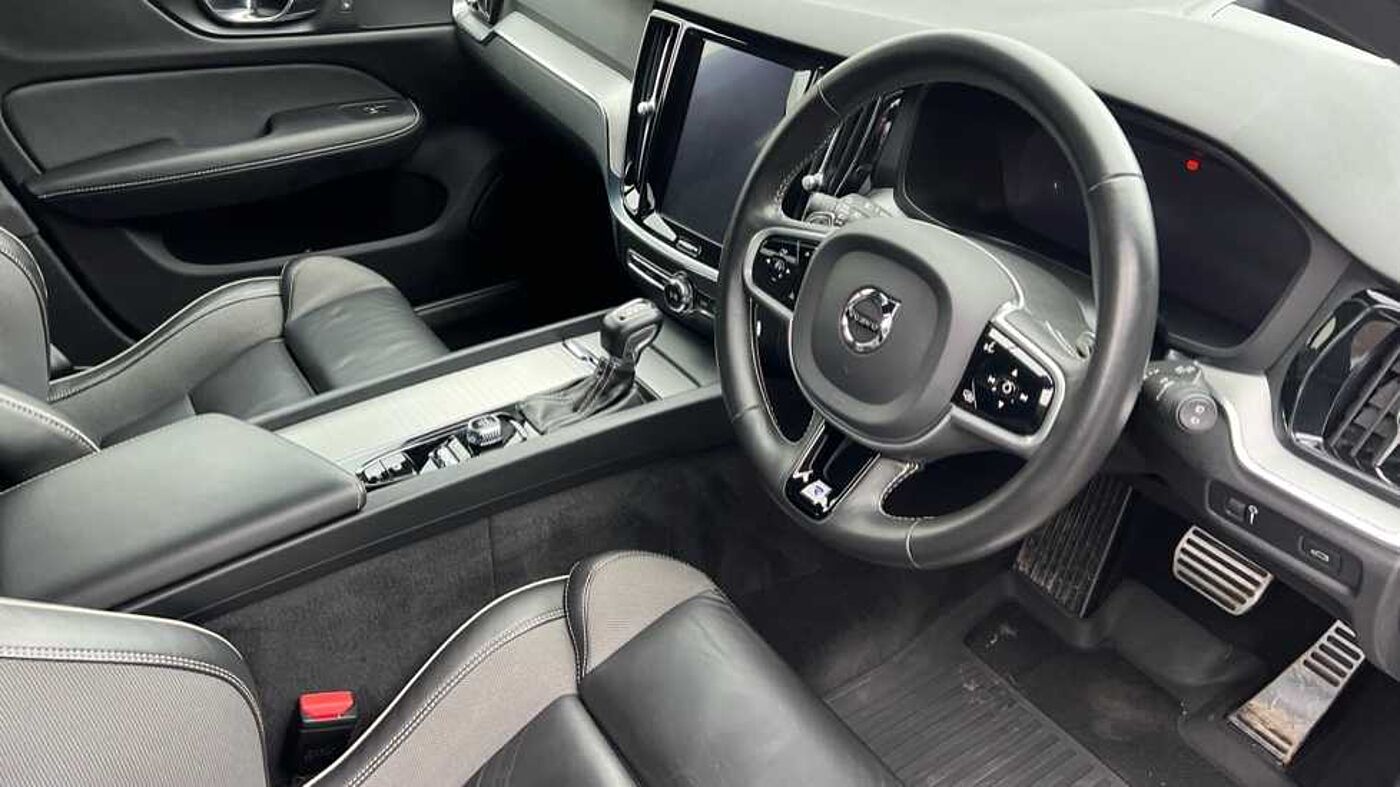 Used Volvo V60 2020 for sale - 77307111: Photo 4