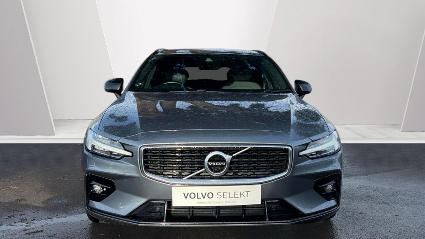 Used Volvo V60 2020 for sale - 77307111: Photo 5