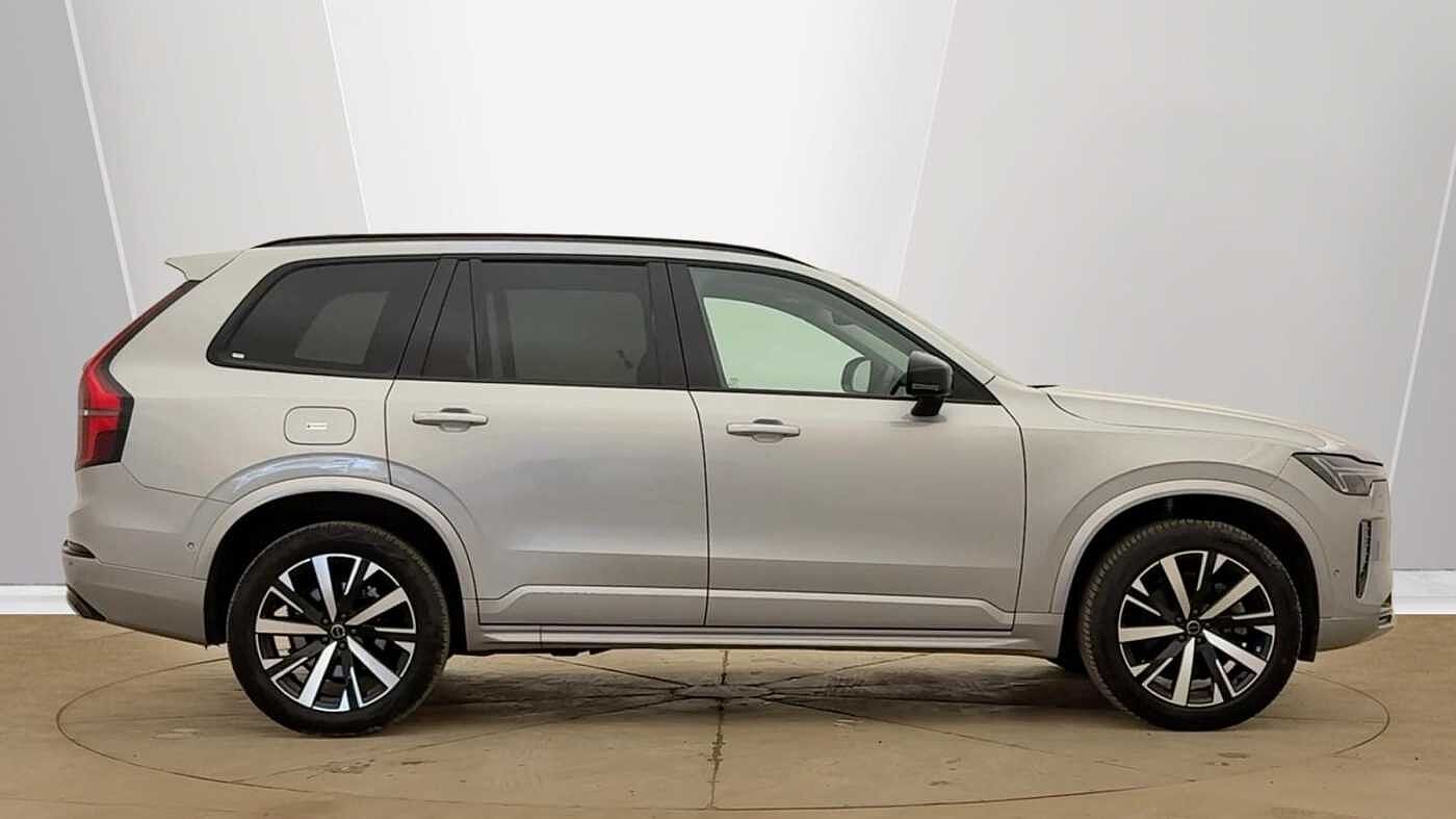 Used Volvo XC90 2025 for sale - 77994891: Photo 2