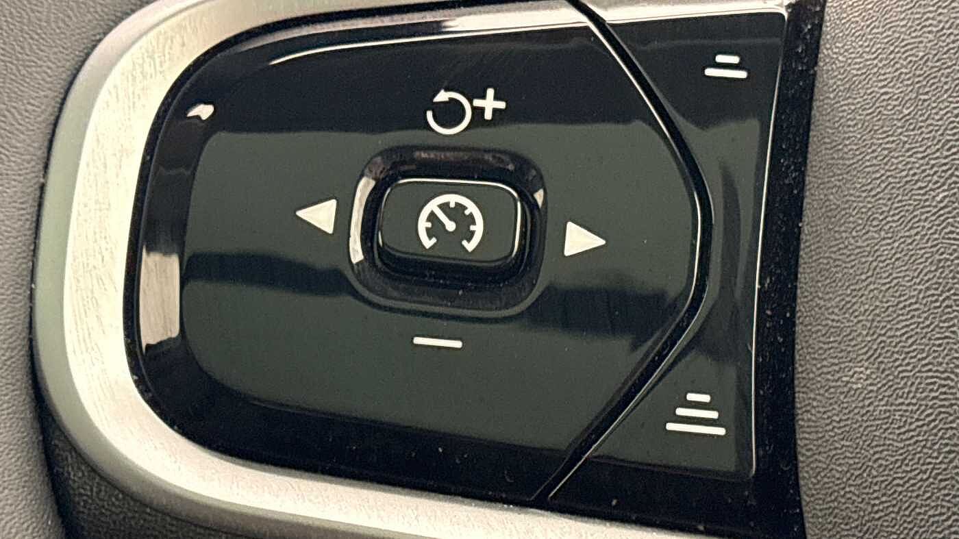 Used Volvo XC90 2025 for sale - 77994891: Photo 30