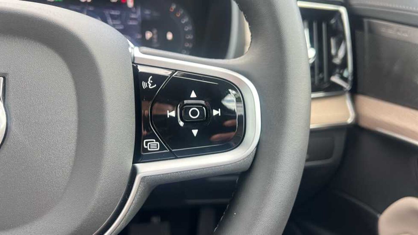 Used Volvo XC90 2025 for sale - 76419899: Photo 22