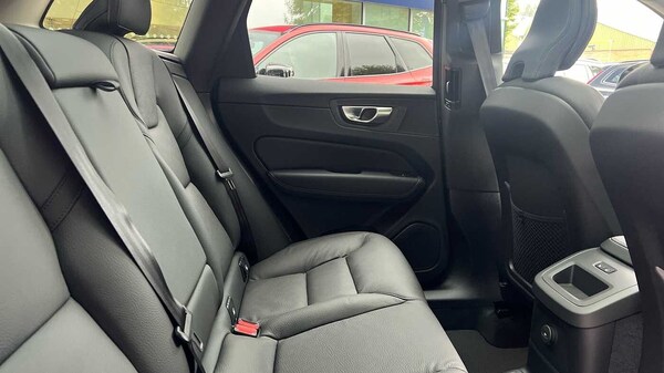 Used Volvo XC60 2024 for sale - 72178475: Photo 11
