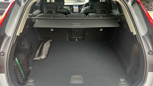 Used Volvo XC60 2024 for sale - 72178475: Photo 18