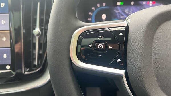 Used Volvo XC60 2024 for sale - 72178475: Photo 19