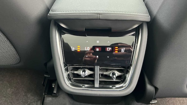 Used Volvo EX90 2025 for sale - 74022006: Photo 36