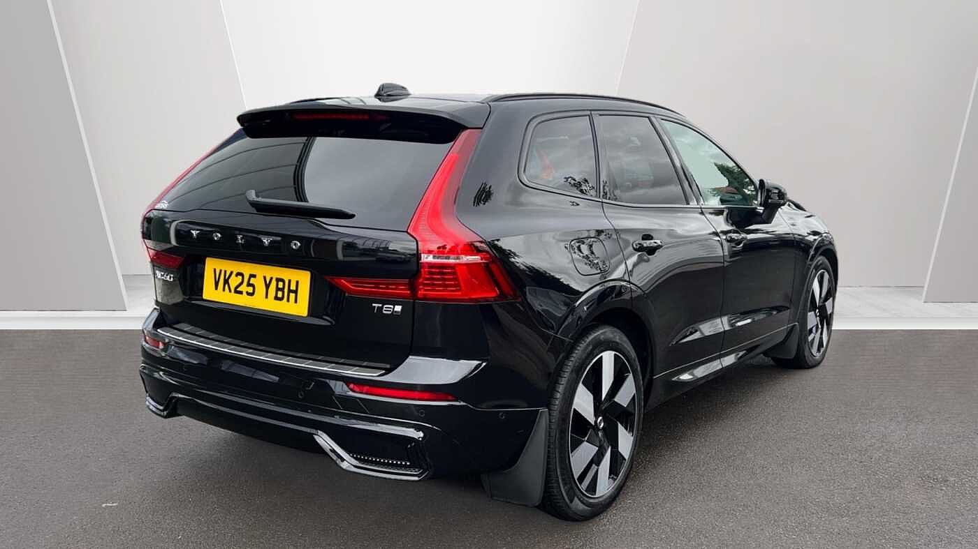 Used Volvo XC60 2025 for sale - 76168358: Photo 2