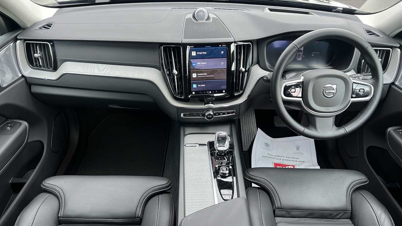 Used Volvo XC60 2025 for sale - 76168358: Photo 5