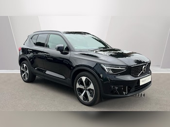 Volvo - XC40