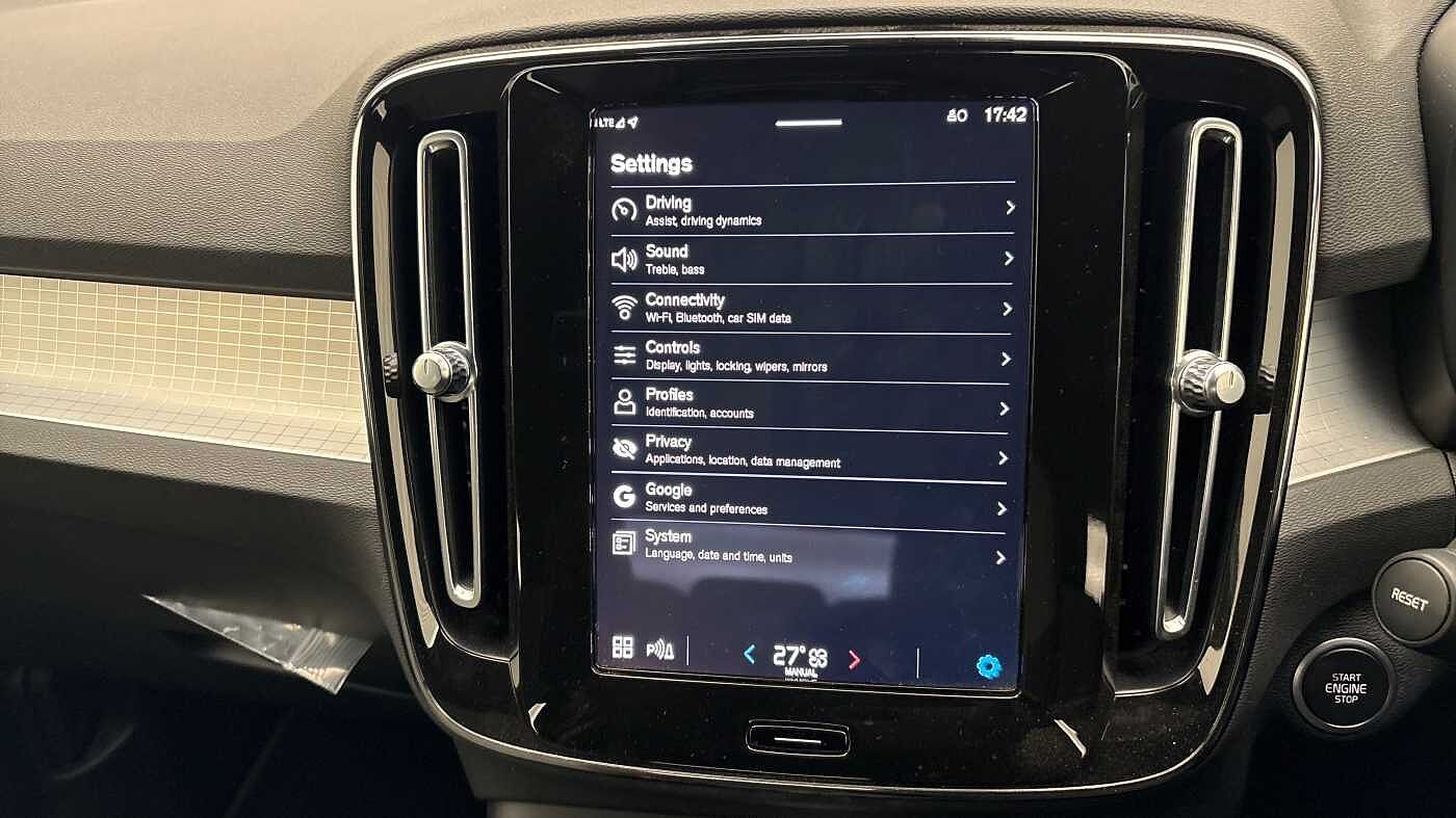 Used Volvo XC40 2022 for sale - 77539429: Photo 31