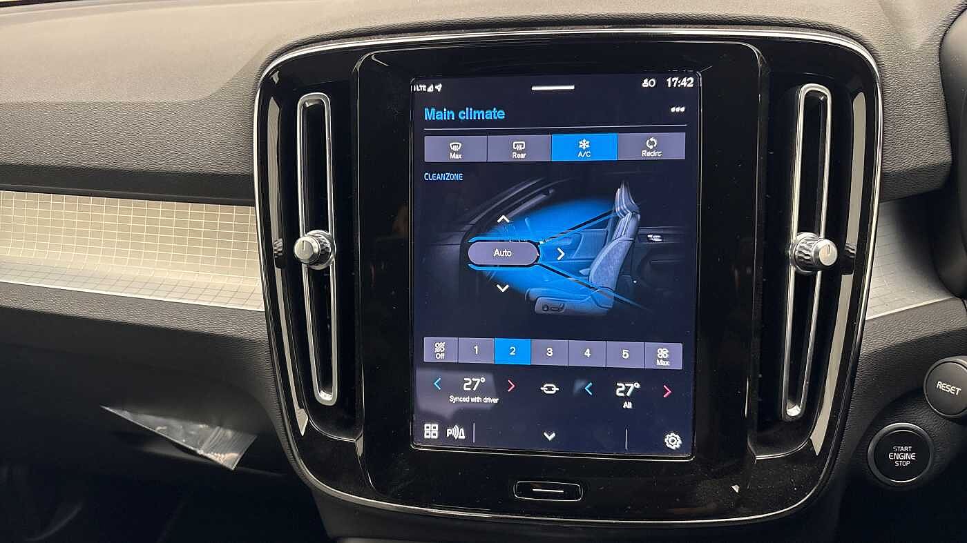 Used Volvo XC40 2022 for sale - 77539429: Photo 35