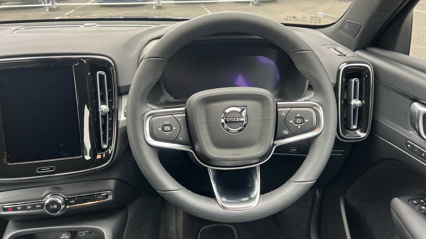 Used Volvo XC40 2022 for sale - 76154268: Photo 10