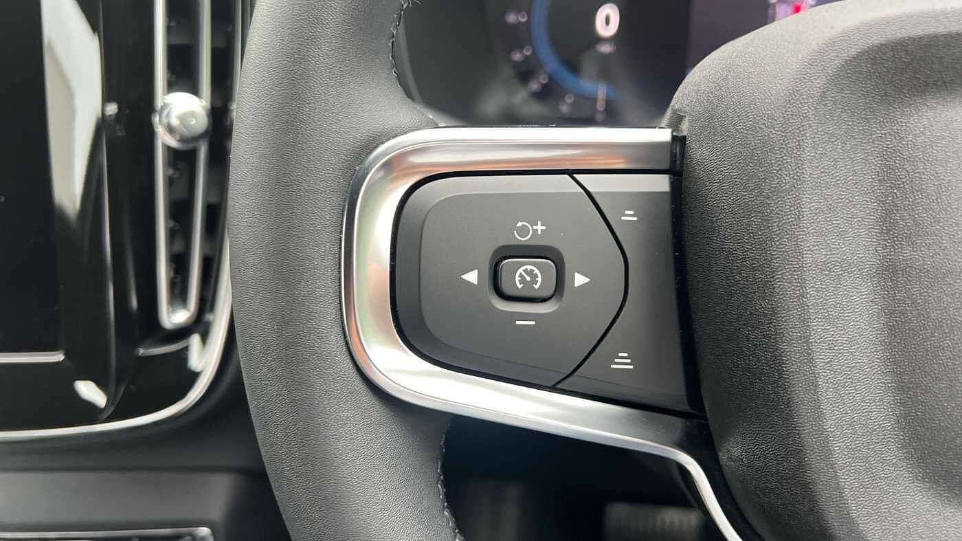 Used Volvo XC40 2022 for sale - 76154268: Photo 20