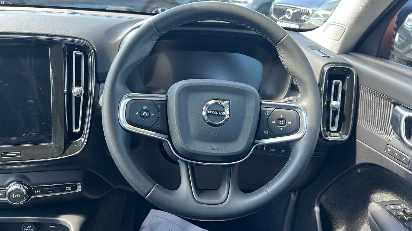 Used Volvo XC40 2022 for sale - 76574672: Photo 10