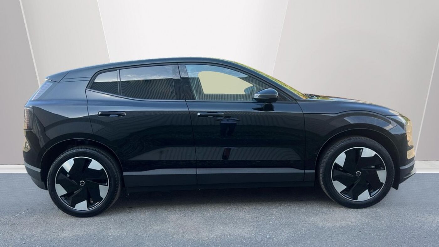 Used Volvo EX30 2025 for sale - 75929412: Photo 3