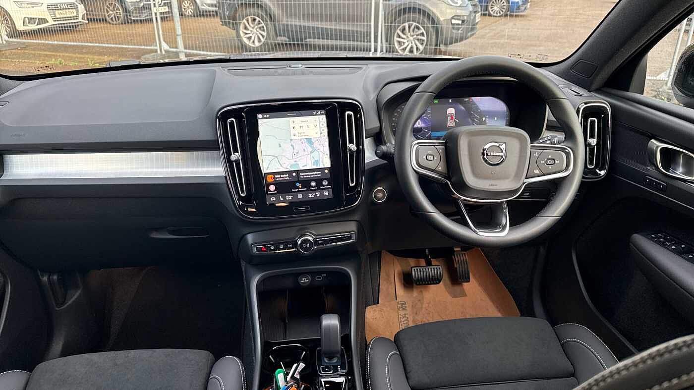 Used Volvo XC40 2025 for sale - 76888293: Photo 5