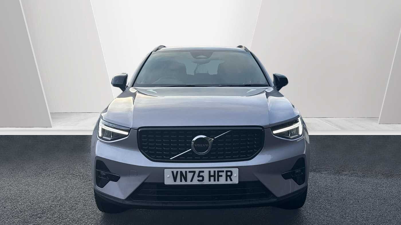 Used Volvo XC40 2025 for sale - 76888293: Photo 8