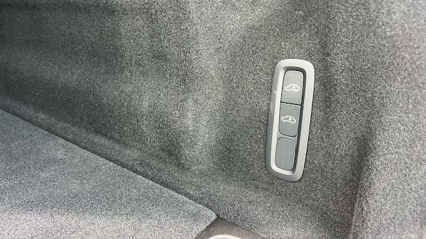 Used Volvo XC60 2025 for sale - 75073216: Photo 33