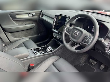 Used Volvo XC40 2024 for sale - 79077173: Photo