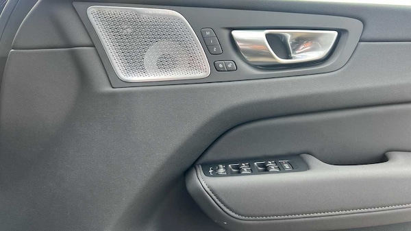 Used Volvo XC60 2025 for sale - 75073220: Photo 28