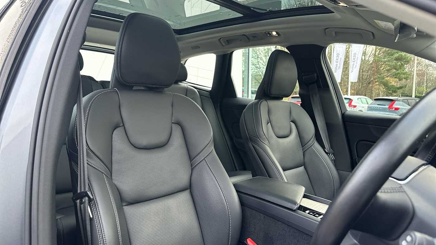 Used Volvo XC60 2021 for sale - 76800361: Photo 12