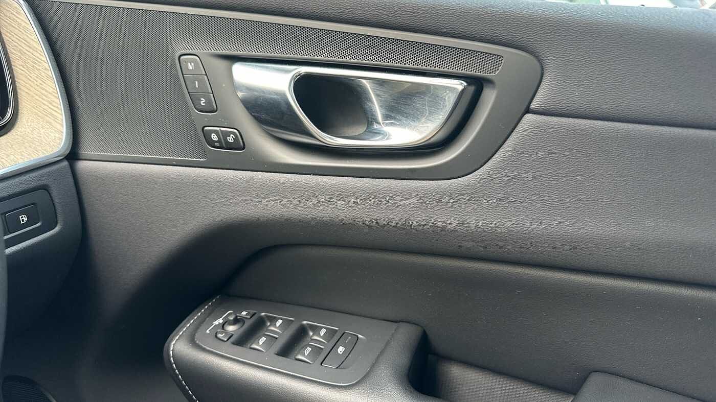 Used Volvo XC60 2021 for sale - 76800361: Photo 18