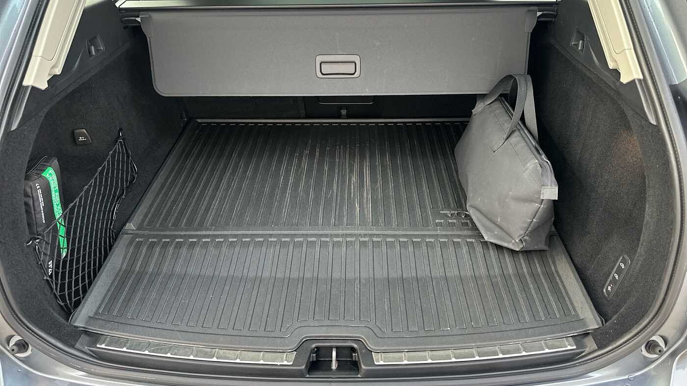 Used Volvo XC60 2021 for sale - 76800361: Photo 20