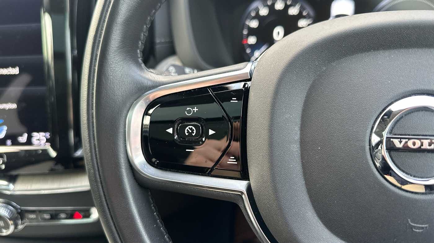 Used Volvo XC60 2021 for sale - 76800361: Photo 21