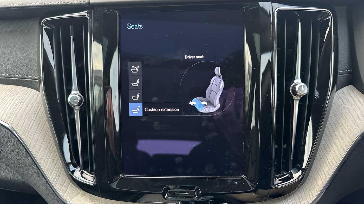 Used Volvo XC60 2021 for sale - 76800361: Photo 48