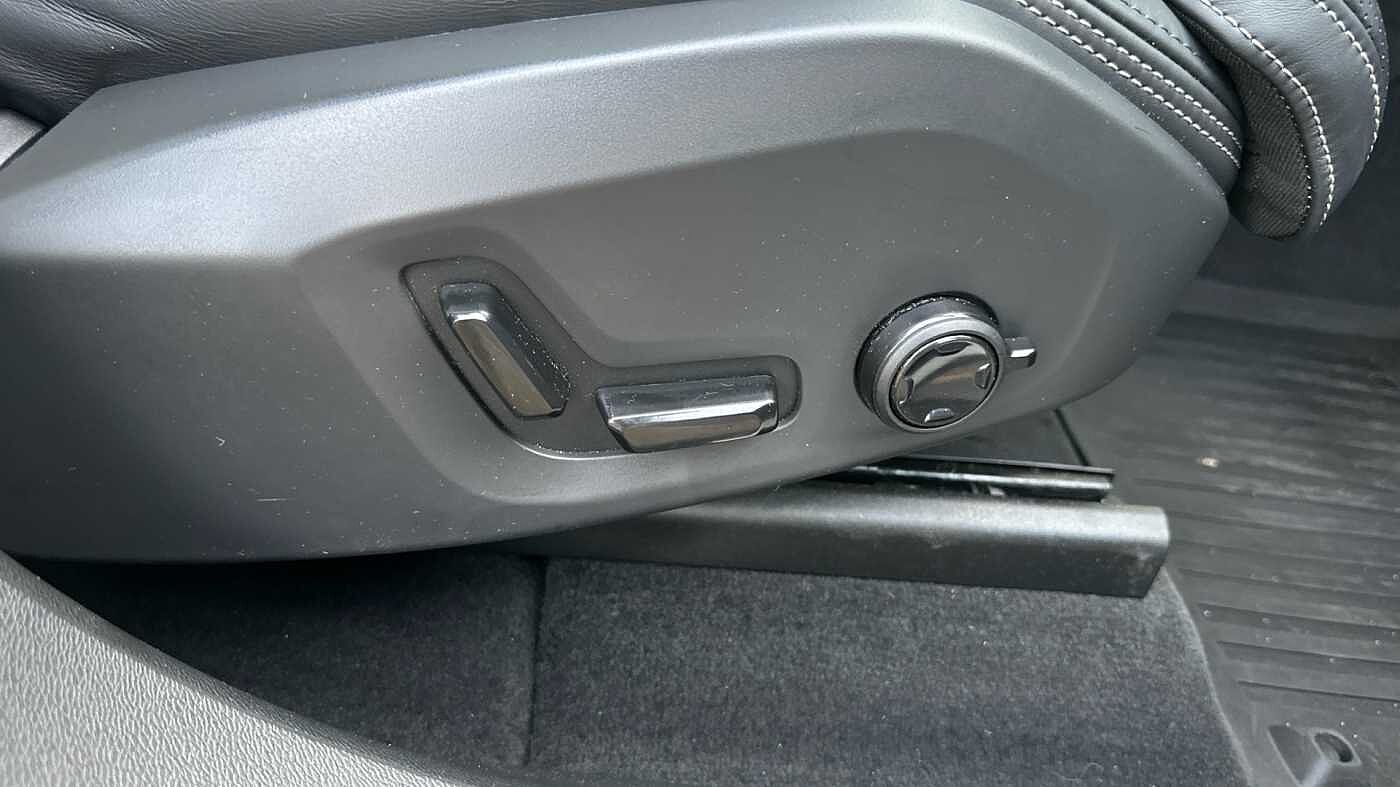 Used Volvo XC60 2021 for sale - 76800361: Photo 49