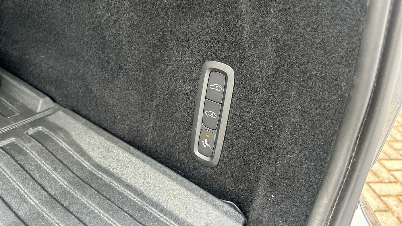 Used Volvo XC60 2021 for sale - 76800361: Photo 56