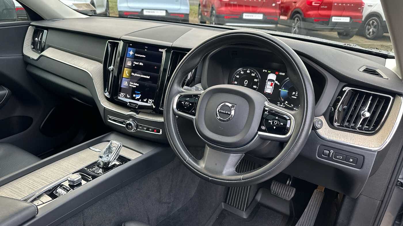 Used Volvo XC60 2021 for sale - 76800361: Photo 6