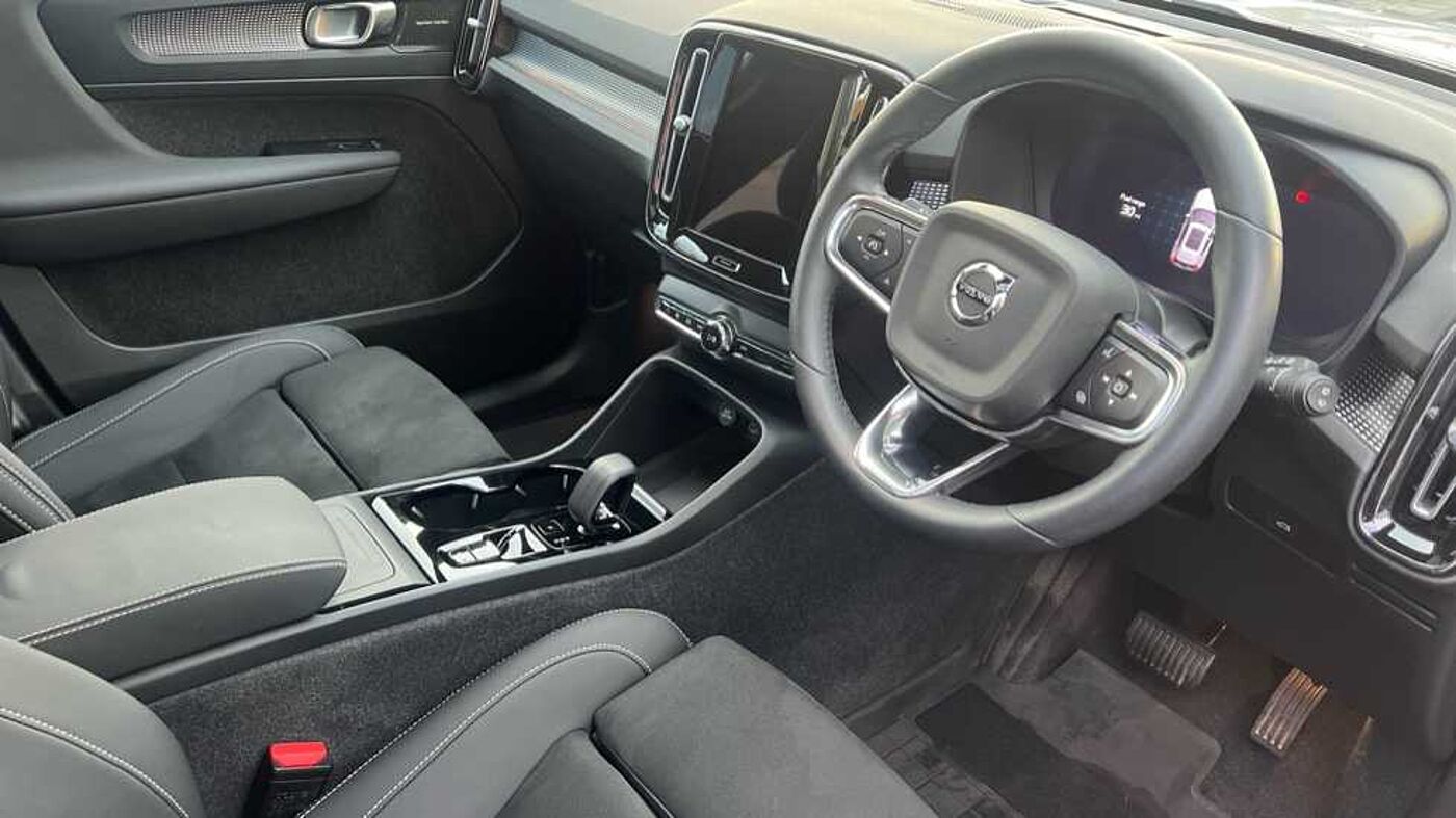 Used Volvo XC40 2024 for sale - 76800417: Photo 4