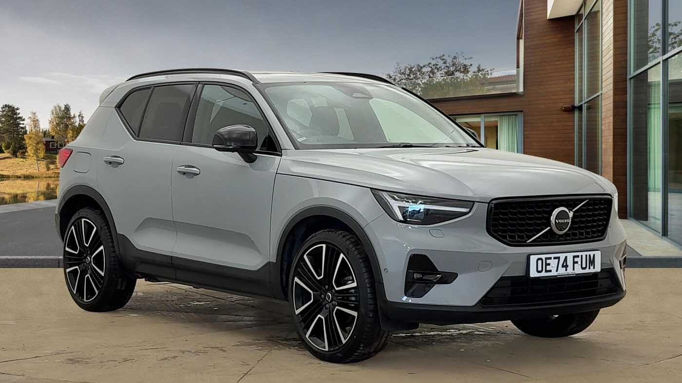 Used Volvo XC40 2024 for sale - 76248501: Photo 1