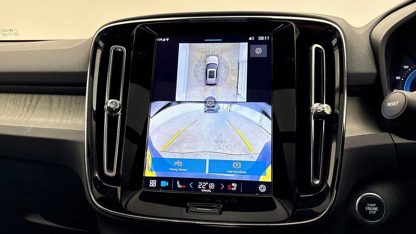 Used Volvo XC40 2024 for sale - 76248501: Photo 42