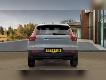 Used Volvo XC40 2024 for sale - 76248501: Photo