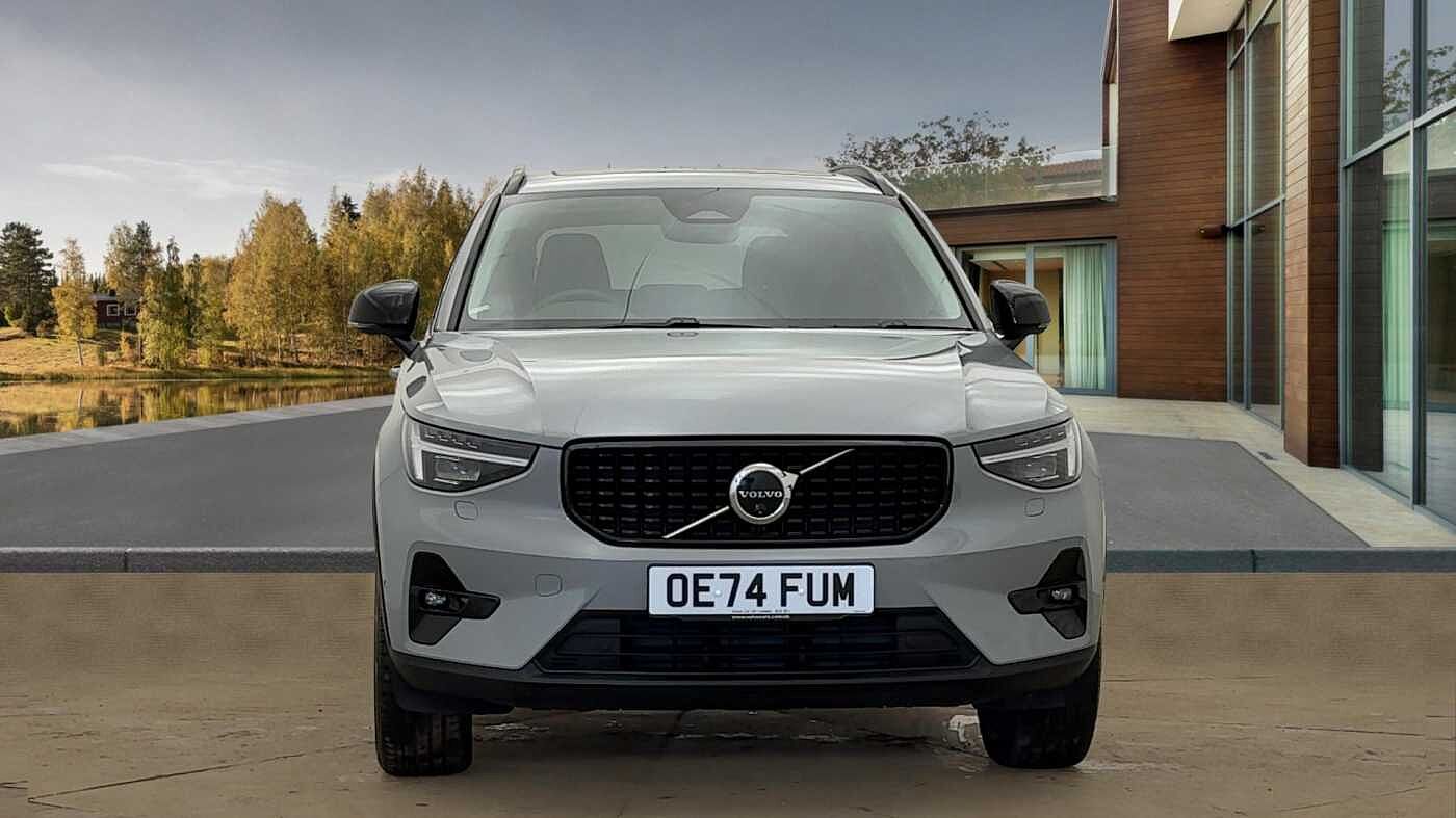 Used Volvo XC40 2024 for sale - 76248501: Photo 8