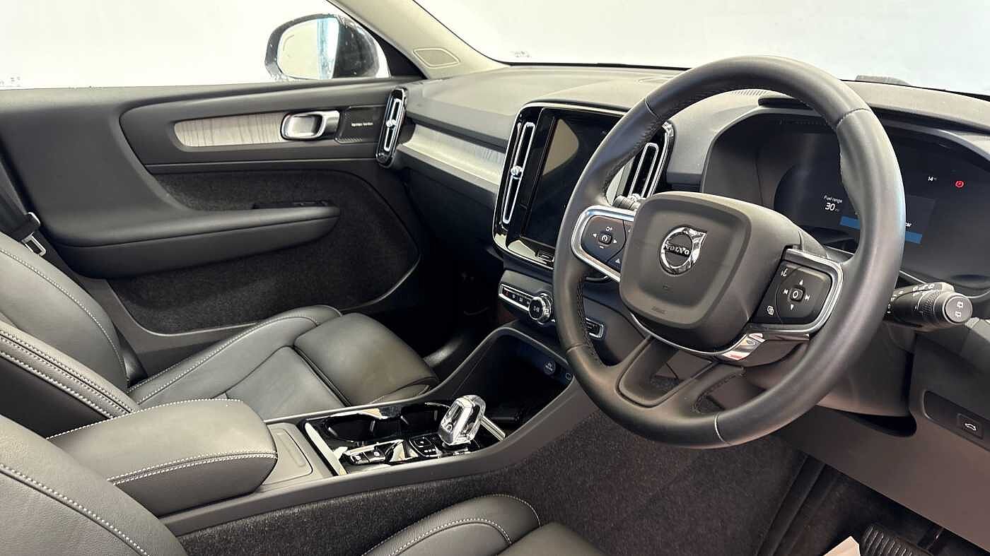 Used Volvo XC40 2024 for sale - 76248501: Photo 9