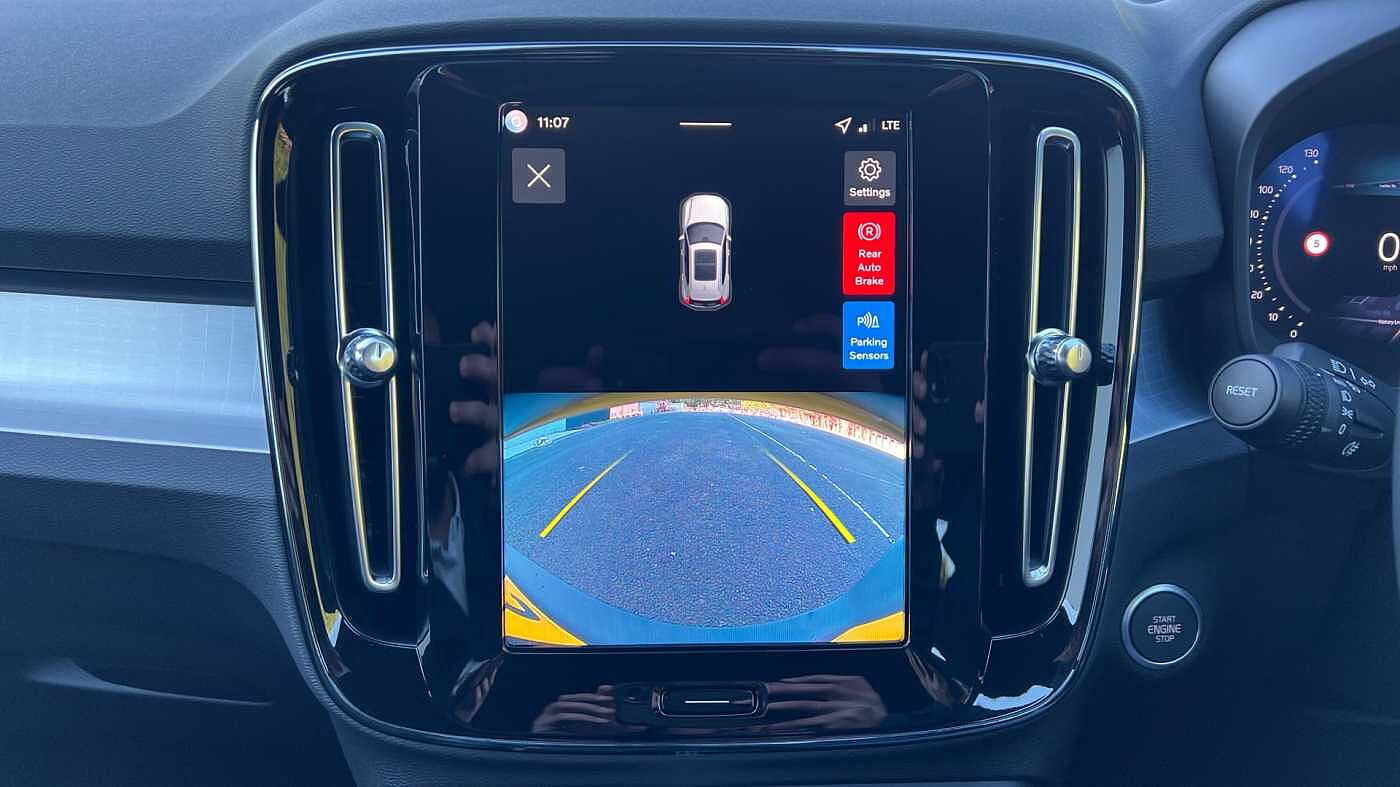 Used Volvo XC40 2025 for sale - 76586529: Photo 17